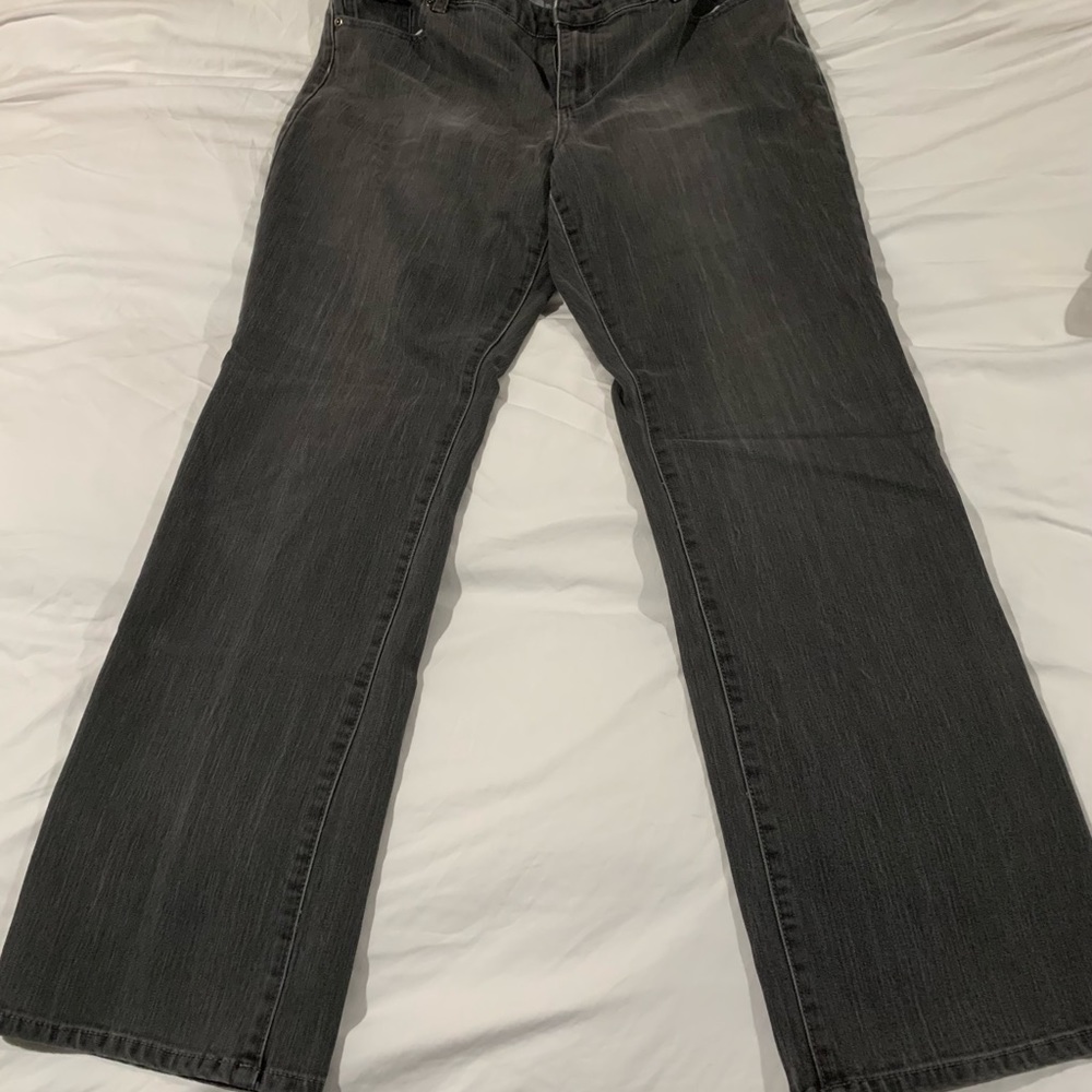 ♟️Chicos Platinum Dark Gray Washed Jeans Size 2, Large, 12/14